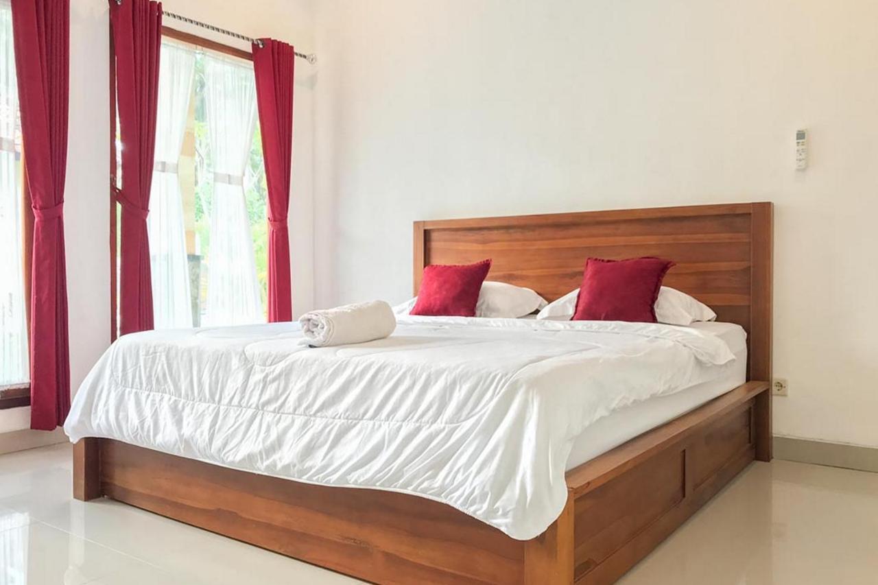 Omah Nusa Villa Redpartner Toyapakeh Extérieur photo