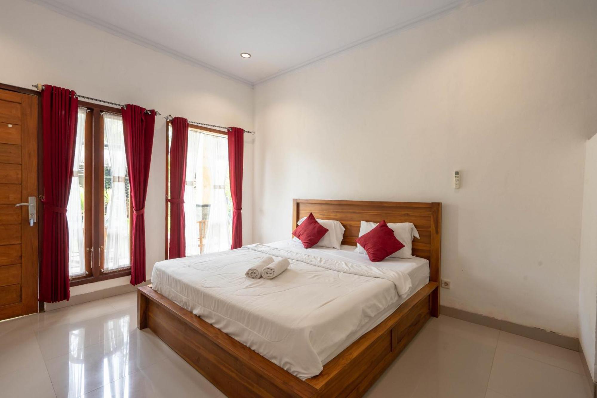 Omah Nusa Villa Redpartner Toyapakeh Extérieur photo