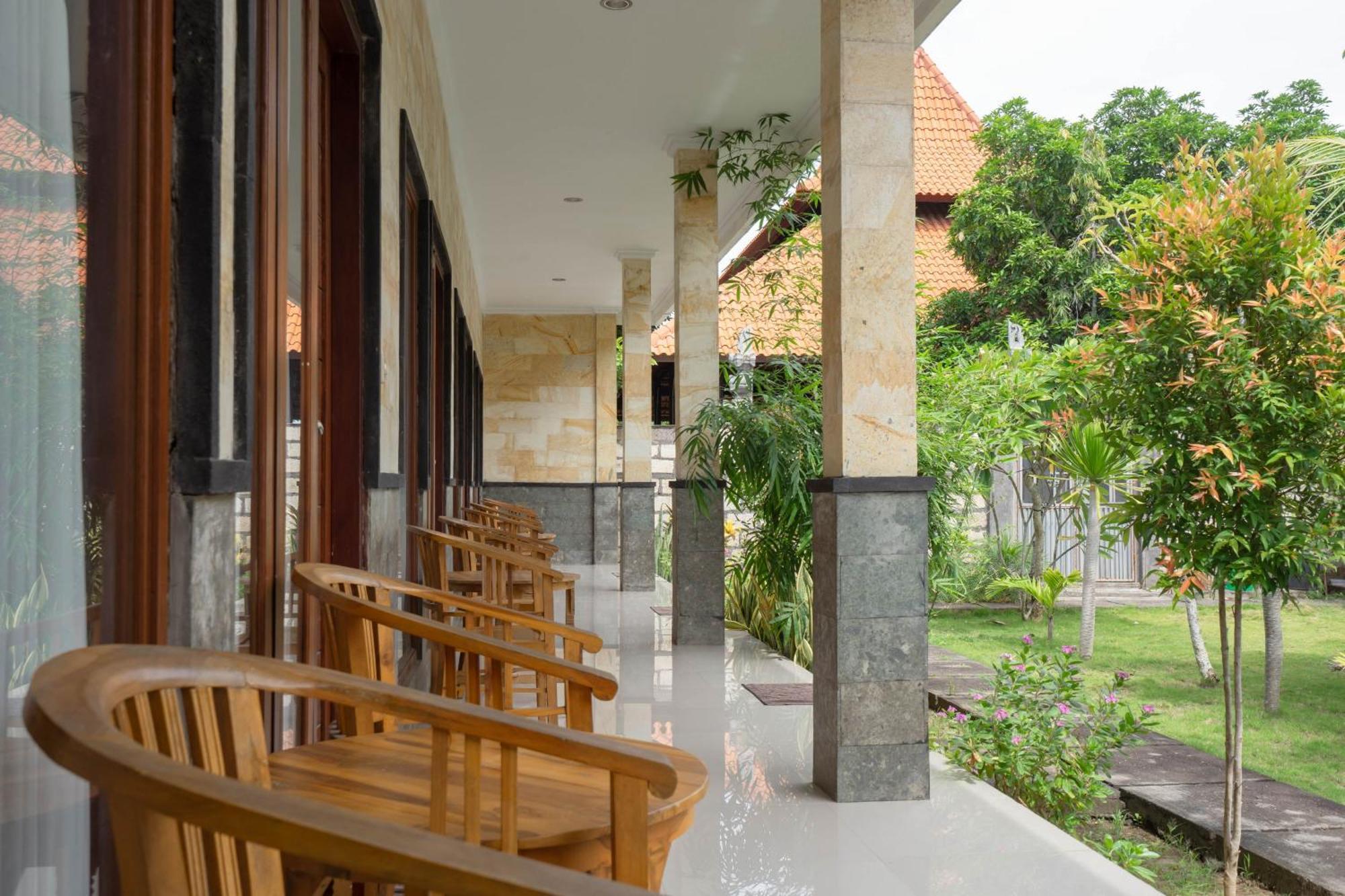 Omah Nusa Villa Redpartner Toyapakeh Extérieur photo