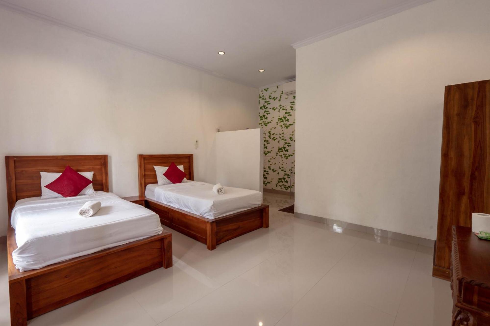 Omah Nusa Villa Redpartner Toyapakeh Extérieur photo